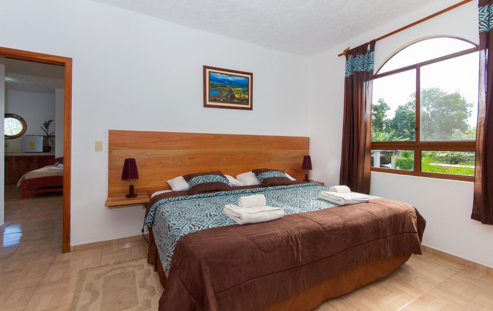 Hotel Twin Galapagos ปูแอร์โตอาโยรา ภายนอก รูปภาพ
