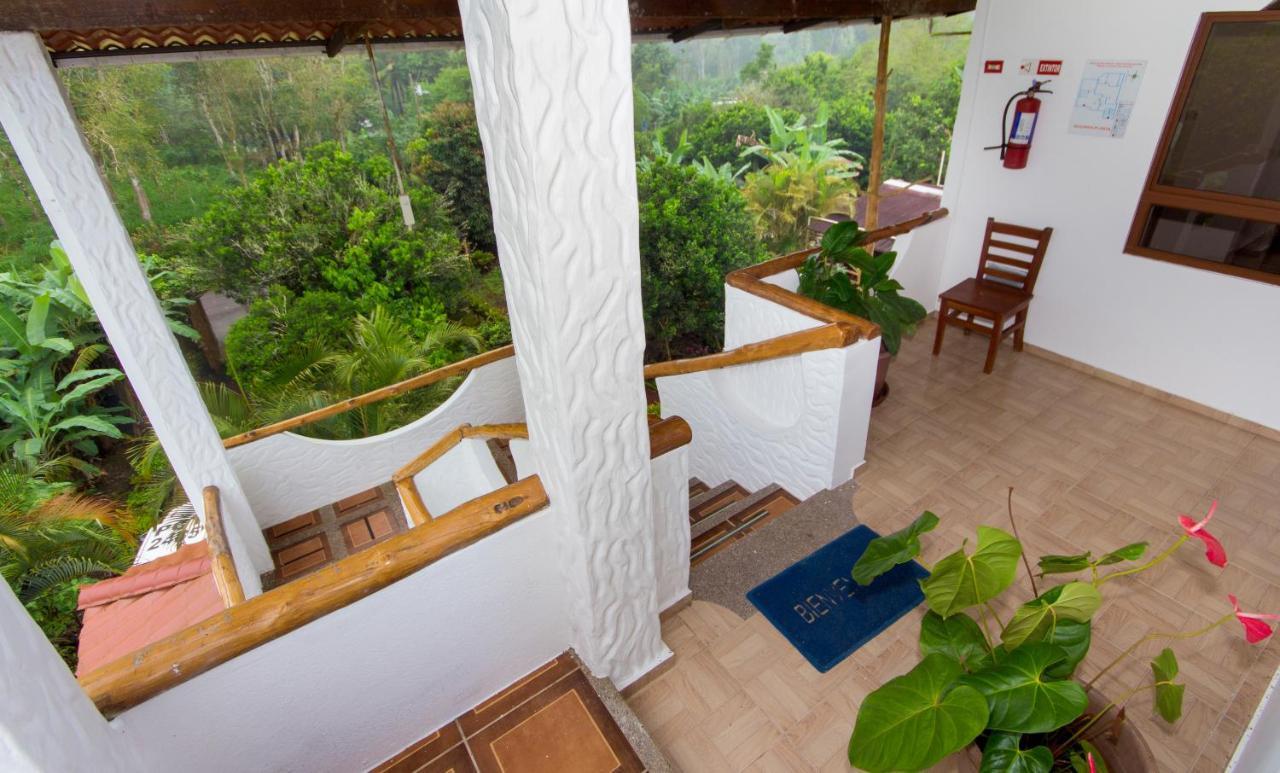Hotel Twin Galapagos ปูแอร์โตอาโยรา ภายนอก รูปภาพ